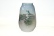 Kongelig Vase
Dekorationsnummer 
2776-1224
1.sortering 
Højde 19 cm. 
Perfekt stand.
