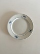 Royal 
Copenhagen 
Noblesse 
Sidetallerken 
No 15136. Måler 
15,7cm .