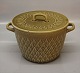 Relief Nissen Kronjyden B&G Quistgaard  Stoneware 405 Caserole with handle & lid 
12 x 22 cm