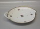 3 stk på lager
Bing & 
Grøndahl 
Roselil 199 
Bladformet, 
(stor) 25 cm 
(357) Hvidt 
kantet porcelæn 
...