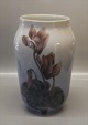 Royal 
Copenhagen 
2635-1217 RC 
Vase 26 cm with 
flower and moth 
In mint and 
nice condition
