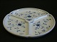B&G 
Sommerfuglestel 

Cabaretfad nr. 
221
Diameter 23,5 
cm
Fin fejlfri 1. 
sortering