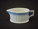 Royal 
Copenhagen Blue 
Fan 
Small cream 
jug no 11562
Height 4 cm - 
length 10 cm
Nice ...