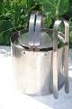 Stelton cylinda 
Line, design 
Arne Jacobsen, 
Denmark. 
Ice container 
box with tong, 
...