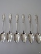 Ny Perle 
Spiseskeer sølv 
Th. Ottosen 
Hobro 1911-1957 
L:21cm.