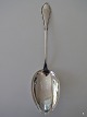 Ny Perle 
Potageske sølv 
F. Hingelberg 
1924 L:27cm.