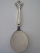 Kage/Tarteletspade 
i sølv og stål 
L:21cm.
PF Poul Lütken 
Frigast 
København 
1915-1937