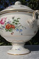 Antik 
suppeterrin. 
Saksisk blomst 
Bing og 
Grøndahl 
porcelæn. B&G 
Sachsisk 
blomst, 
Håndmalet ...