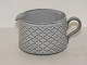 Bing & Grøndahl 
/ Nissen, 
Cordial 
stentøj, 
sovsekande.
Designet af 
Jens Harald ...