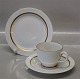 Bing and 
Grondahl 
Gulnare with 
gold 028 a Cake 
plate 15.5 cm 
(306) Marked 
with the three 
Royal ...