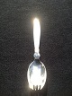 Kaktus Georg 
Jensen
Serveringsske 
Længde: 14,5 
cm.
sølv 830s
Kontakt for 
pris.