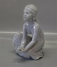 Dahl Jensen 
1238 Oriental 
Fruit seller 
(DJ) 21 cm 
White Marked 
with the Royal 
Crown and DJ 
...