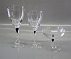 1	x	Rødvin 19.5 
cm (ø 
7.8)	á	kr. 150
6	x	Hvidvin 
17.5 cm	(ø 7 cm 
) á	kr. 100
1	x	Portionsgals 
...