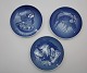 Bing & 
Grøndahl, mors 
dag platter. 
Diameter 15 cm. 
Pris: 40 kr. 
pr. stk.
1970 Fugl med 
...