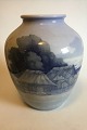 Royal 
Copenhagen 
Unika Vase af 
Niels Munk Plum 
fra 1920. Måler 
36 cm høj. I 
perfekt stand.