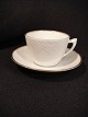 Hartmann. weiß 
Kaffee-Tasse 
und Untertasse. 

Bing und 
Gröndahl B & G 
103 
Preis 24 ...