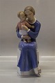 Bing and 
Grondahl B&G 
2200 Mother 
with baby 26 
cm. Marked with 
the three Royal 
Towers of ...