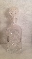 Faceted whiskey 
decanter 
H: 28 cm, W: 9 
x 9 cm. 
Contact for 
...