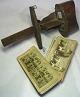 Stereoscope 
with 
photographs, c. 
1880, probably 
the USA