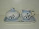 Bing & Grondahl 
Falling Leaves, 

Sugarbowl with 
lid, number 94, 
DKK 100,-. 
Creamer, ...