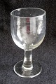 Ballonglas - 
porterglas, 20. 
årh. Danmark, 
glat, rund 
kumme på let 
konisk , glat 
stilk. Opdrevet 
...