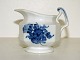 Blue Flower Angular
Small creamer