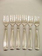 Lotus cake fork <BR>
