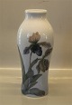 Royal 
Copenhagen 
214-244 RC 
Orchid Vase 32 
cm In mint and 
nice condition

