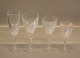 Krystalglas - 
Ukendt navn? 
Drikkeglas
17	x	Hedvin 
14.8 cm x 6,5 
cm 	á	kr. 100
17	x	Hvidvin 
17 ...