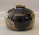 Conny Walther 
Vase 13,5 x 19 
cm
Billedkunstner 
og keramiker 
Conny Walther. 
Birkerød f. 
1931. ...