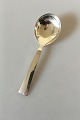 Georg Jensen 
Sterling Sølv 
Blok 
Marmeladeske No 
163. Måler 13,3 
cm
