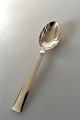 Georg Jensen 
Sterling Sølv 
Blok Dessert 
Ske No 021. 
Måler 17 cm.