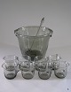 Punch Bowle med 
8 Krus/Glas og 
Ske
H: 19,5 cm. D: 
24 cm.