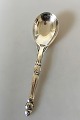 Georg Jensen 
Sterling Sølv 
Ornamental Ske 
No 133. 19 cm. 
Fra 1915-1930.