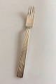 Georg Jensen 
Sterling Sølv 
'Bernadotte' 
Frokostgaffel 
No 022. Måler 
17,8 cm 
