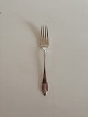 Georg Jensen 
Akkeleje 
Sterling Sølv 
Frokostgaffel 
No 022. Måler 
17 cm