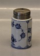 2319-1 Lighter 
10,5 cm Royal 
Copenhagen Blue 
Fluted Plain . 
In nice and 
mint condition
