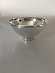 Georg Jensen 
Sterling Silver 
Bowl No 484B. 
Måler 10,5cm x 
19cm.