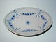 Bing & Grondahl 
Empire, Small 
Bowl - 18 cm.
Decoration 
number 38
Factory first
Length ...