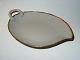 Bing & Grondahl 
#Offenbach, 
Large 
Leaf-shaped 
Cake Dish
Dek. # 357 or 
# 199
Length 24.5 
...