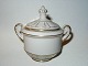 Bing & Grondahl 
Offenbach, 
Lidded Sugar 
Bowl
Decoration 
number 94 / 302
Length 13 ...