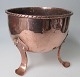 Antique flower 
pot in copper, 
19th century. 
Denmark. On 
three legs. H 
.: 13.5 cm. 
Dia: 15.5 cm. 
...