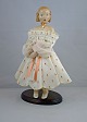 Årsdukke. 
Porcelænsdukke 
på stativ - 
Trine, Doll of 
the year 1985, 
Limited edition 
fra Bing og ...