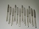 Georg Jensen. 
Old danish. 
Sterling (925). 
Dinner knife. 
Length 22 cm.
