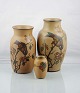 Vaser i keramik 
fra L. Hjorth. 
Vaserne er i 
pæn stand.
Stor vase (nr. 
46). H. 22 cm. 
Ø. ca. 11 ...