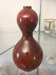 Royal 
Copenhagen 
Crystalline 
vase by 
Frederik 
Ludvigsen No 
1153. Measures 
17,8cm.