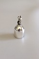 Georg Jensen 
Sterling Silver 
Blossom Table 
Bell No 257. 
Measures 8,3cm 
and is in 
perfect ...