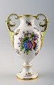 Herend, vase i porcelæn.