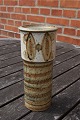 Søholm keramik, 
Bornholm. 
Vase i stentøj 
og i pæn stand.
H 19cm
Mærke: Se 
ekstra foto