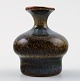 Stig Lindberg (1916-1982), Gustavsberg Studio hand, keramik miniature vase.